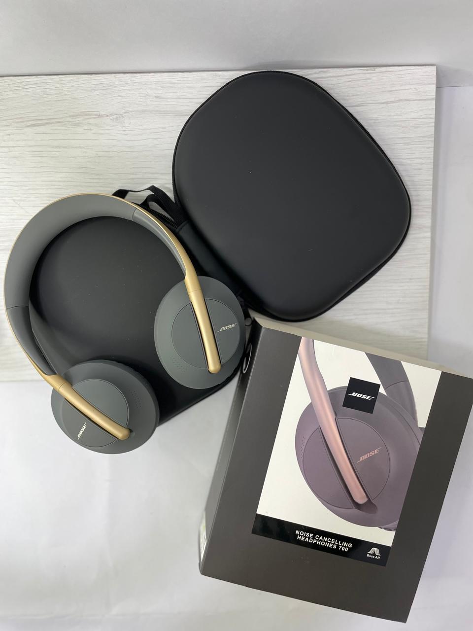 Diadema Bose 700 Bt Con Estuche 1.1